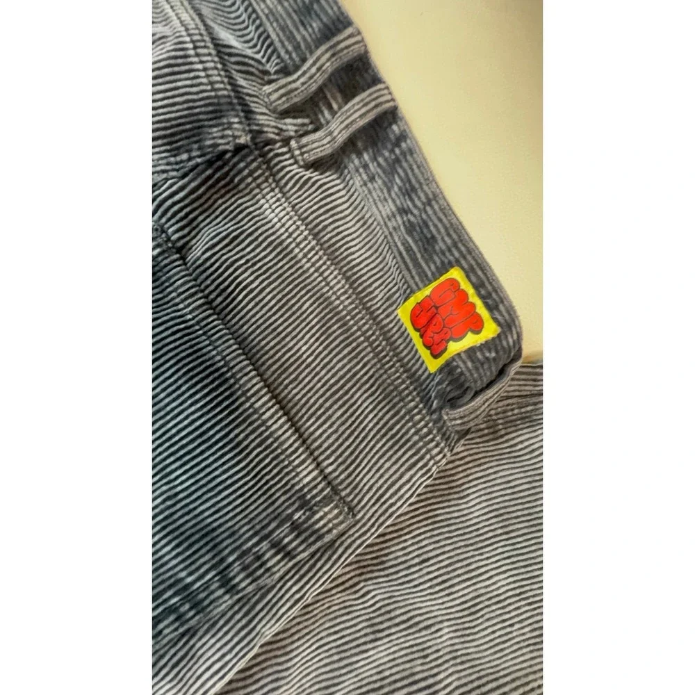 Women's size 28 Empyre corduroy gray pants. EUC.